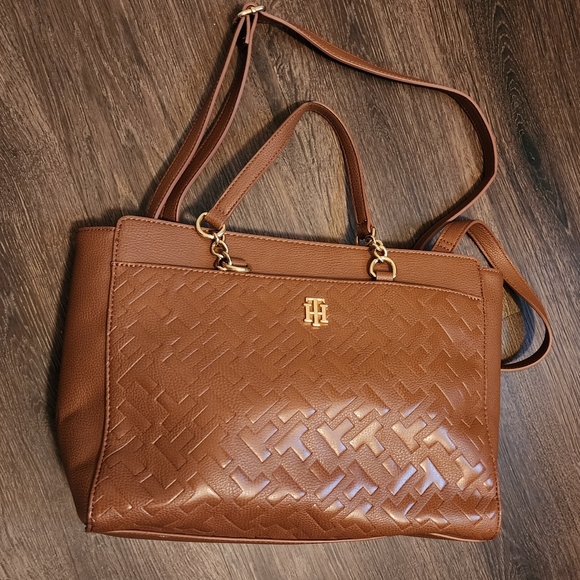 Tommy Hilfiger Brown Shoulder Bag - Picture 1 of 12